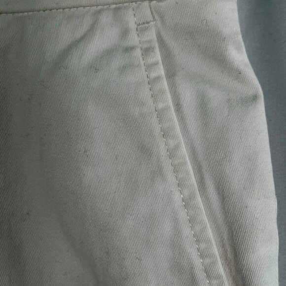 NWT Izod Saltwater Stretch Flat Front Washed Chino Cotton Short White Men's 38W - Picture 7 of 13